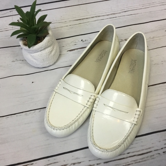 MICHAEL Michael Kors Shoes - Michael Kors White Leather Loafers, Size 8.5